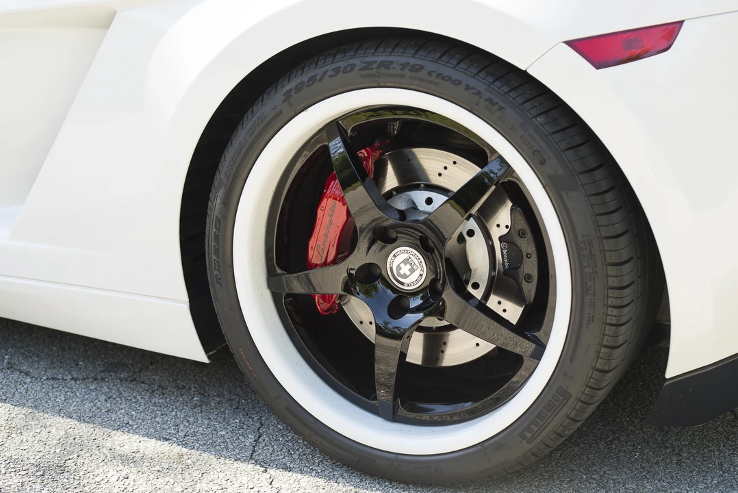 2006 Lamborghini Gallardo - Image 12 of 13