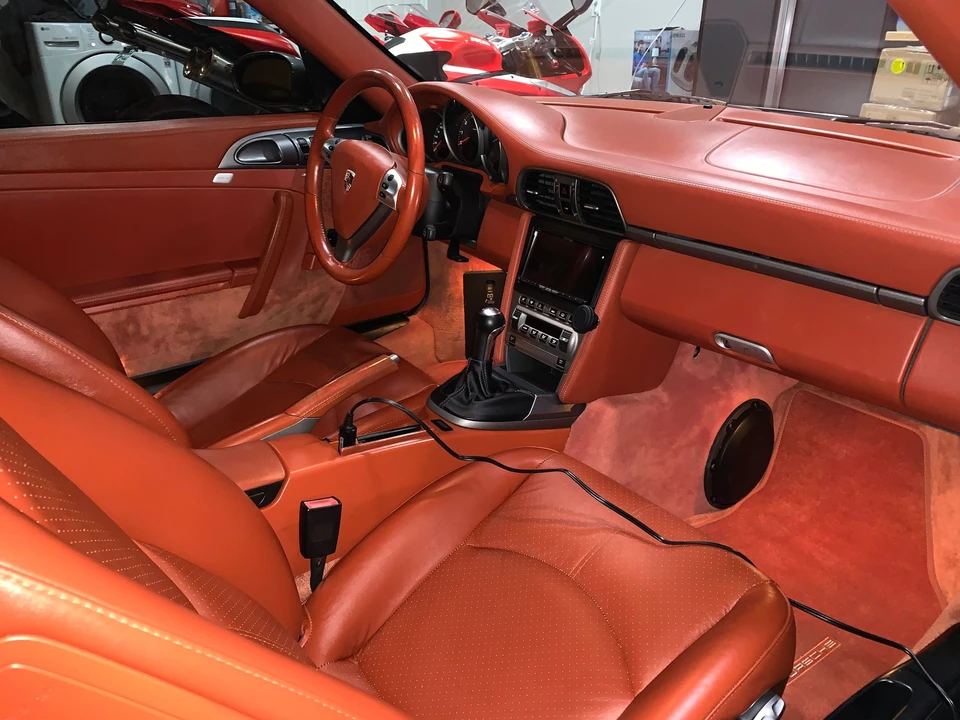 2006 Porsche 997 Carrera 4 - Image 19 of 24