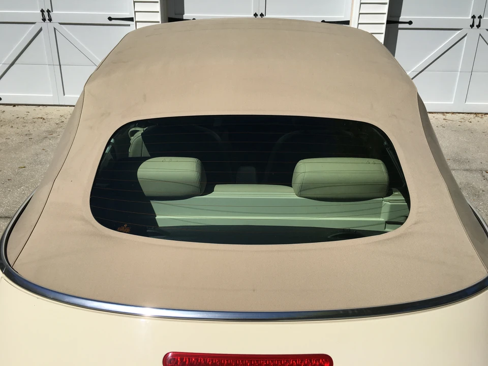 2006 Volkswagen New Beetle - Image 8 of 9