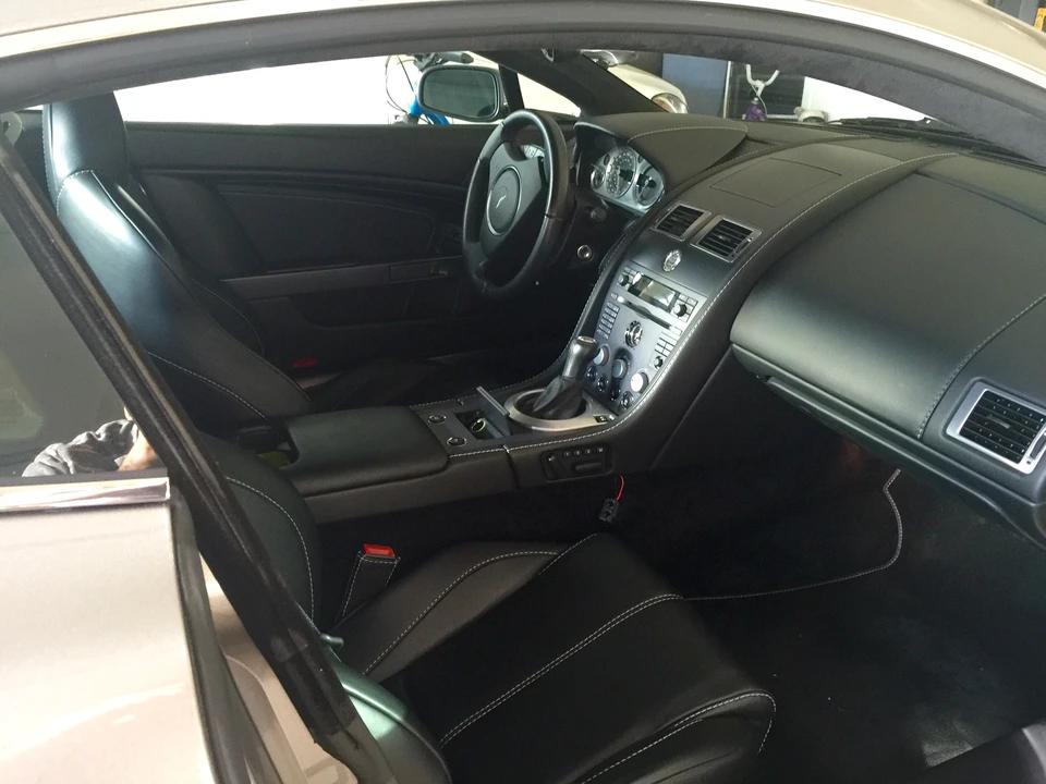 2007 Aston Martin Vantage - Image 2 of 8