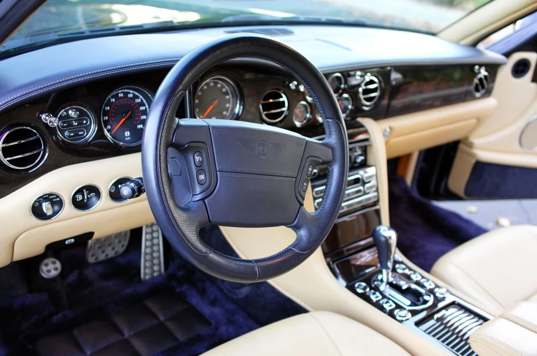 2007 Bentley Arnage T - Image 9 of 15