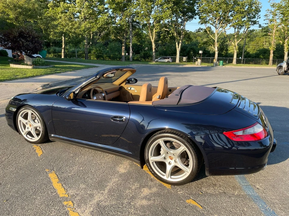 2007 Porsche 997 Carrera 4 - Image 9 of 31