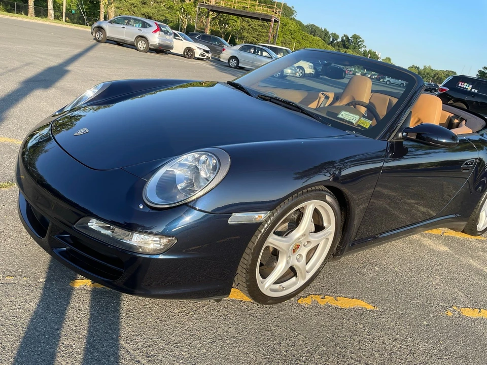 2007 Porsche 997 Carrera 4 - Image 10 of 31