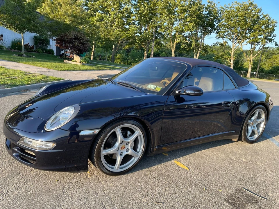 2007 Porsche 997 Carrera 4 - Image 22 of 31