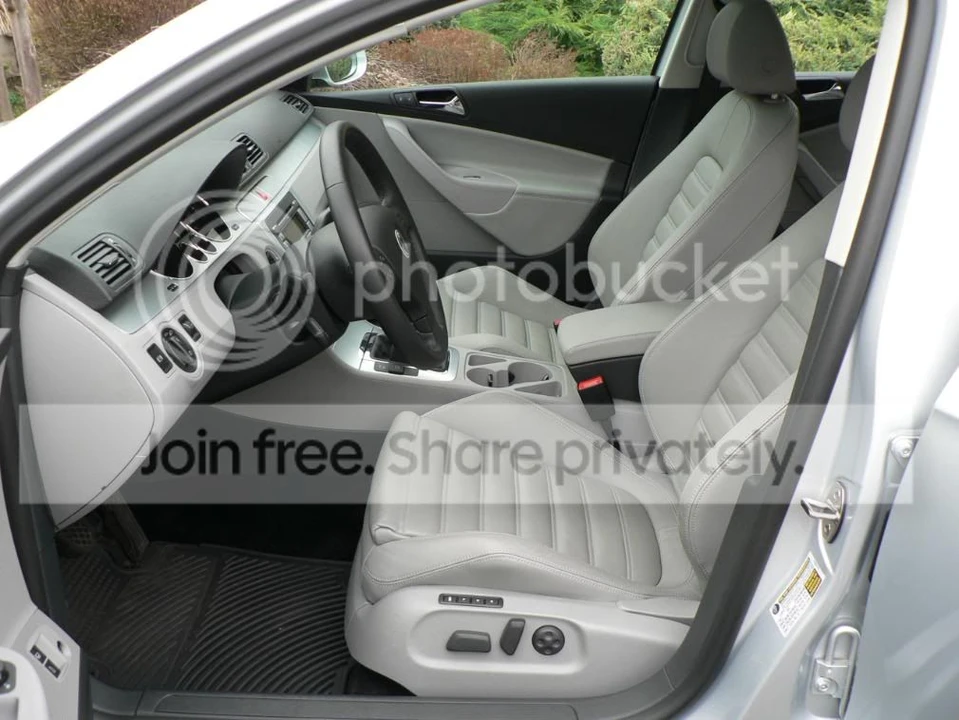 Volkswagen Passat - Image 2 of 4