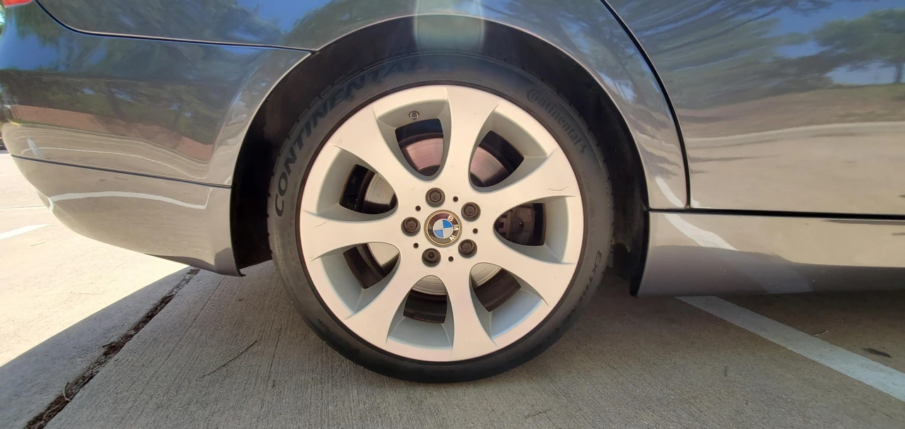 2008 BMW E90 335i Sedan - Image 10 of 30