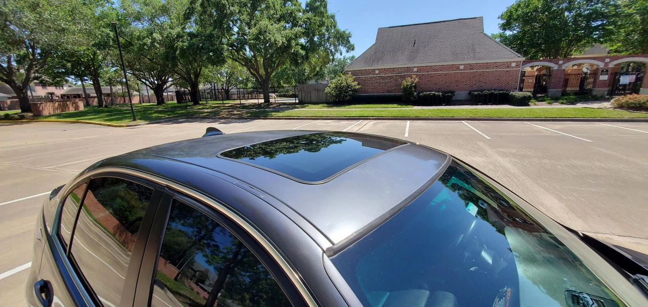 2008 BMW E90 335i Sedan - Image 3 of 30