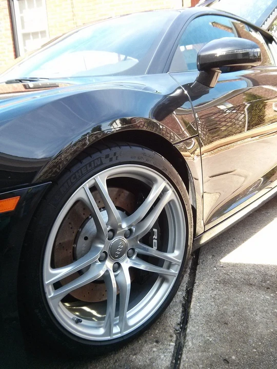 2008 Audi 42 R8 - Image 28 of 31