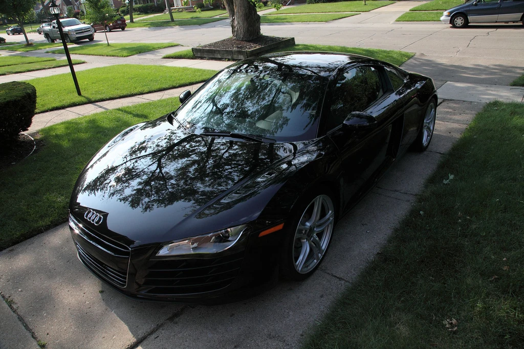 2008 Audi 42 R8 - Image 2 of 31