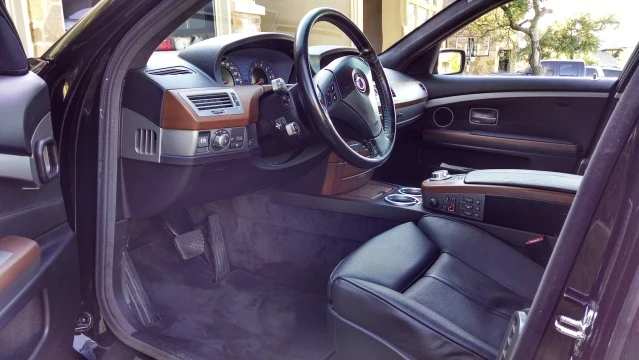2008 BMW Alpina B7 - Image 16 of 31