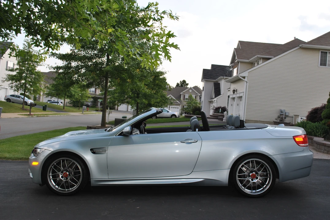 2008 BMW E93 M3 Convertible - Image 3 of 4