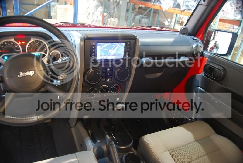 Jeep JK Wrangler - Image 4 of 6