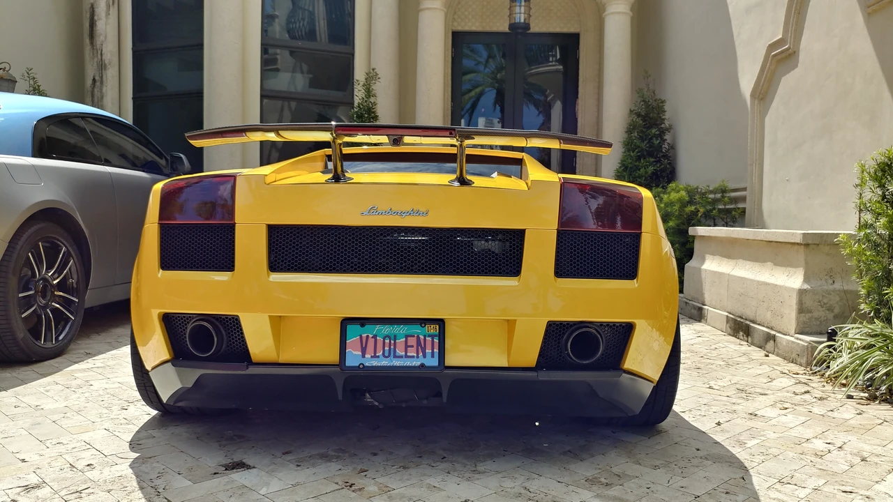 2008 Lamborghini Gallardo - Image 2 of 10