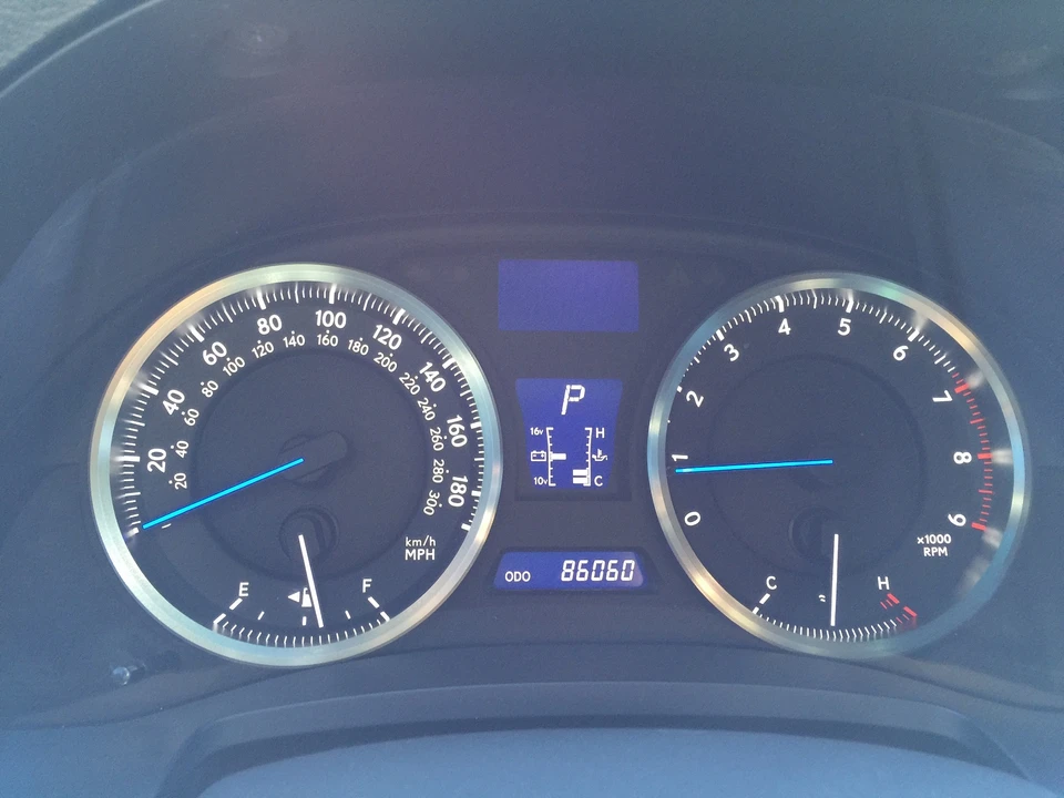 2008 Lexus IS F 2nd Gen - Image 10 of 11