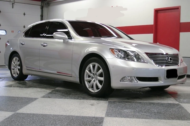 2008 Lexus LS 4th Gen - Image 19 of 24