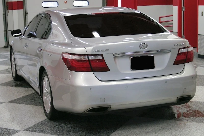 2008 Lexus LS 4th Gen - Image 14 of 24