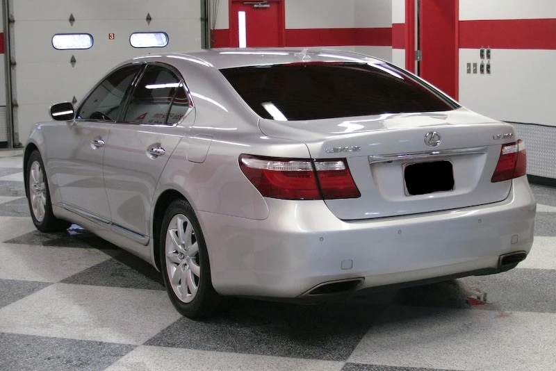 2008 Lexus LS 4th Gen - Image 4 of 24