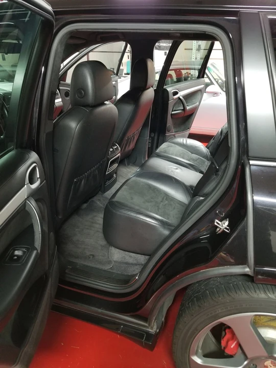 2008 Porsche 955/957 Cayenne GTS - Image 9 of 24