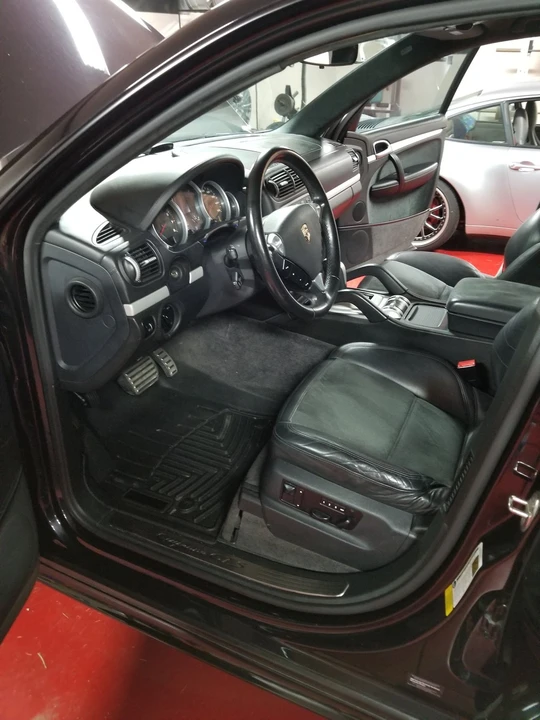 2008 Porsche 955/957 Cayenne GTS - Image 10 of 24