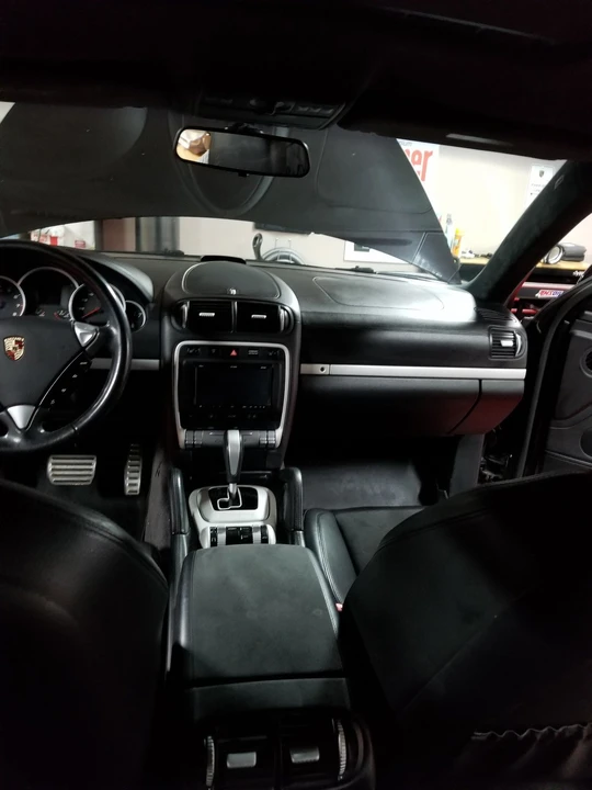 2008 Porsche 955/957 Cayenne GTS - Image 2 of 24