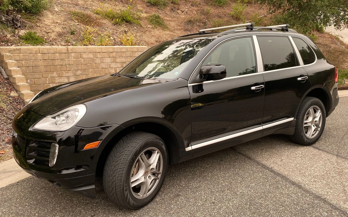 2008 Porsche 955/957 Cayenne S - Image 2 of 11