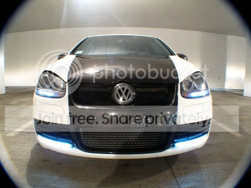 2008 Volkswagen R32 Mk5 - Image 13 of 21