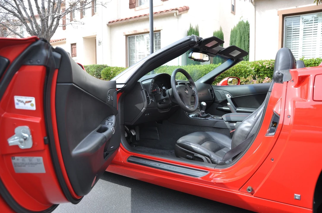 2008 Chevrolet Corvette C6 - Image 3 of 4