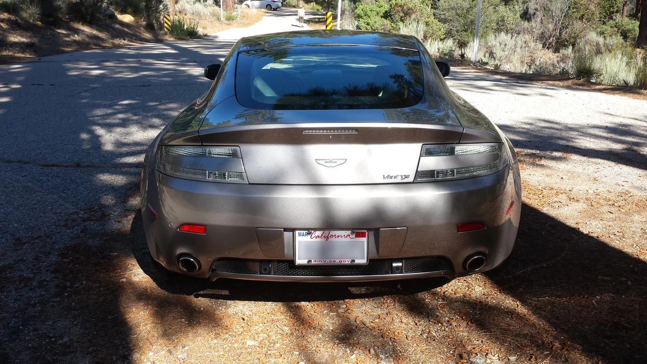 2009 Aston Martin V8 Vantage (2006-2017) - Image 5 of 7