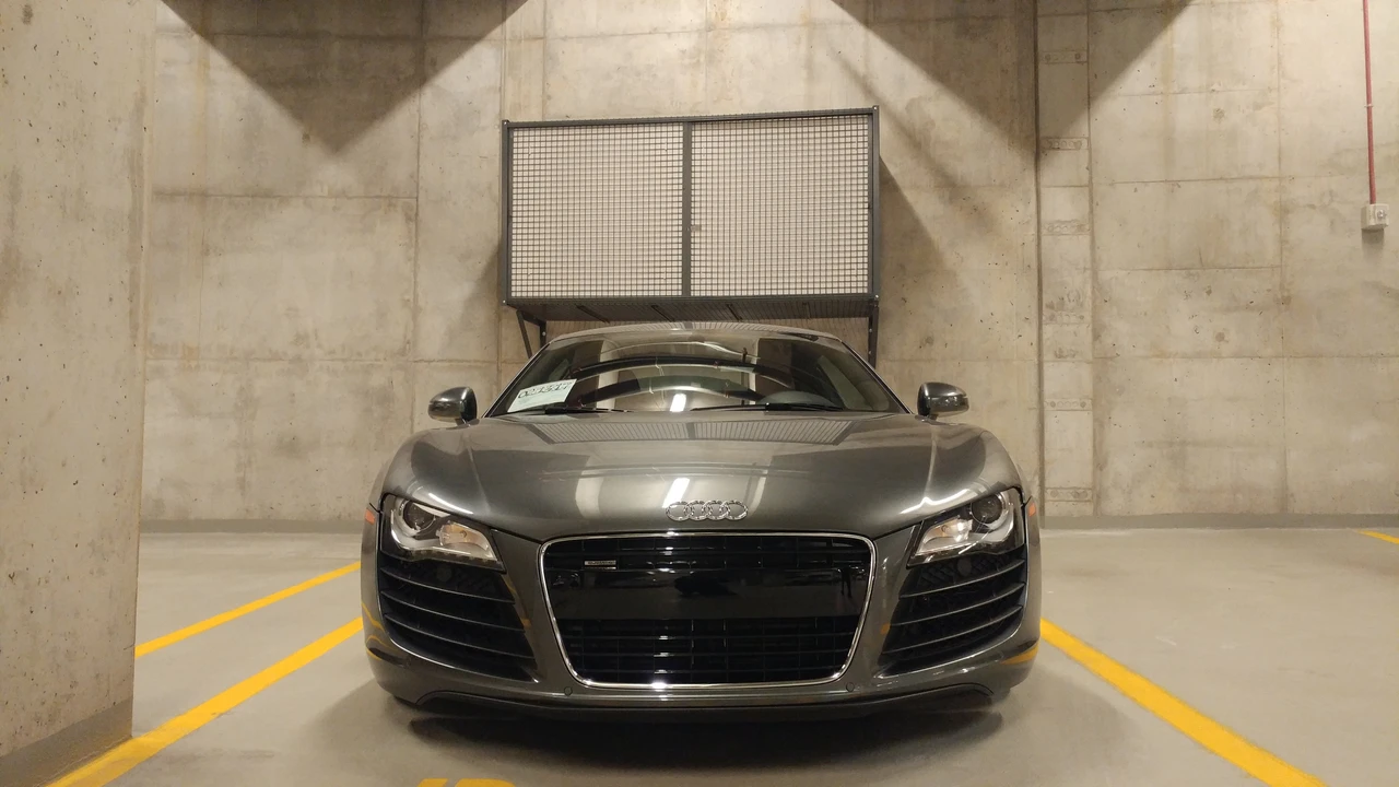 2009 Audi 42 R8 - Image 5 of 7