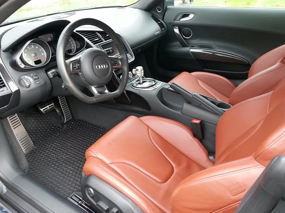 2009 Audi 42 R8 - Image 7 of 7