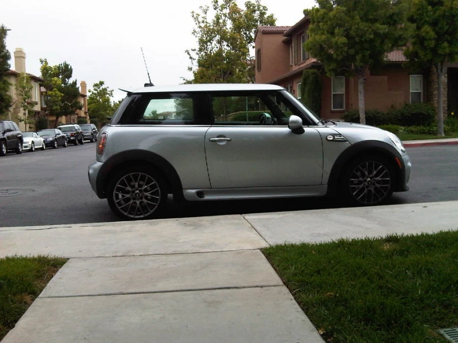 2009 Mini Mini John Cooper Works 2nd Gen - Image 4 of 5