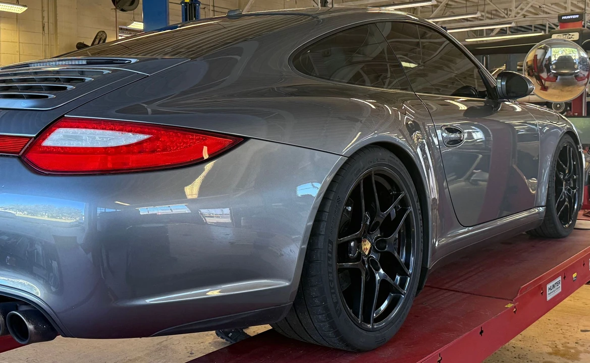 2009 Porsche 997 Carrera 4S - Image 30 of 31
