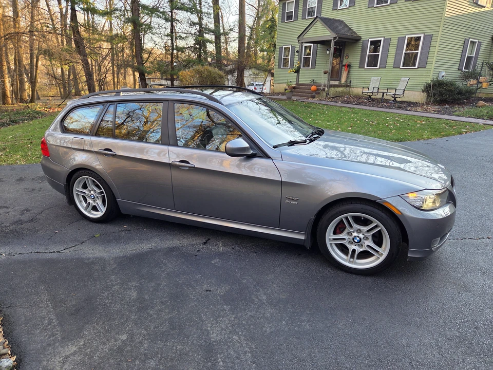 2010 BMW E91 3 Series Touring - Image 5 of 21