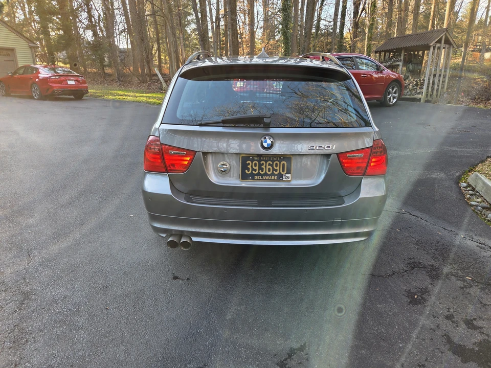 2010 BMW E91 3 Series Touring - Image 8 of 21