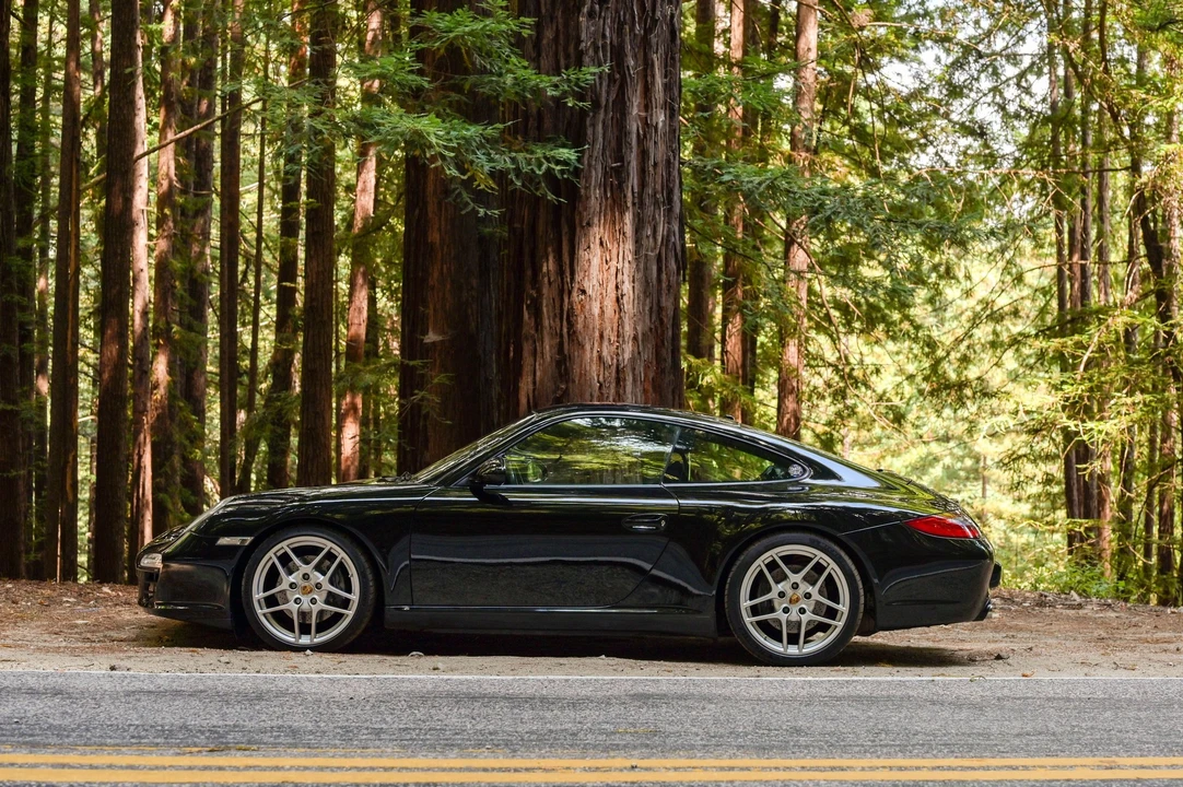 2010 Porsche 997 Carrera - Image 5 of 31