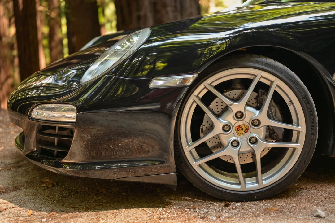 2010 Porsche 997 Carrera - Image 13 of 31