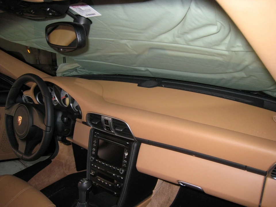 2010 Porsche 997 Carrera 4S - Image 4 of 5