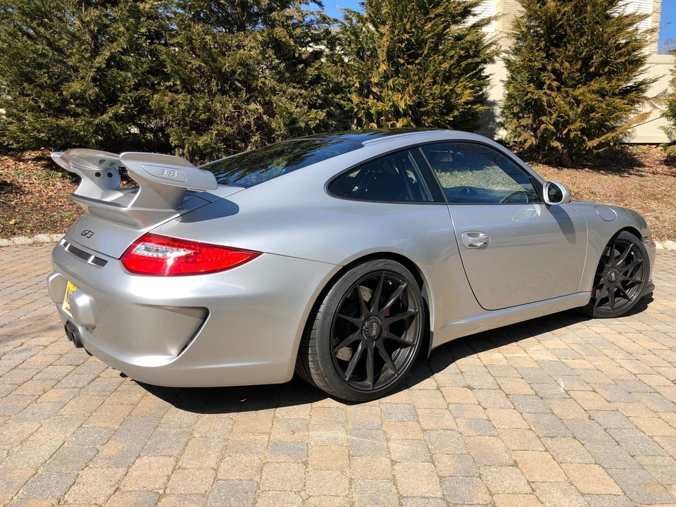 2010 Porsche 997 GT3 - Image 5 of 13