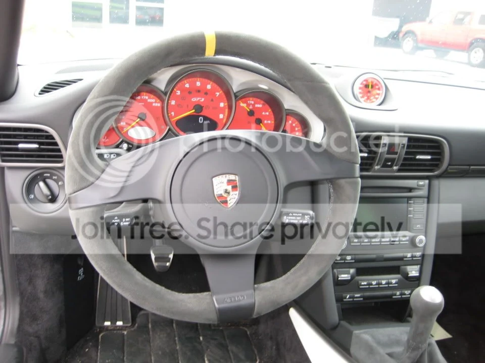 2010 Porsche 997 GT3 RS - Image 9 of 21