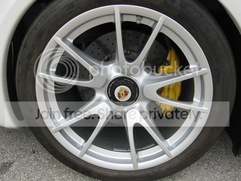 2010 Porsche 997 GT3 RS - Image 16 of 21