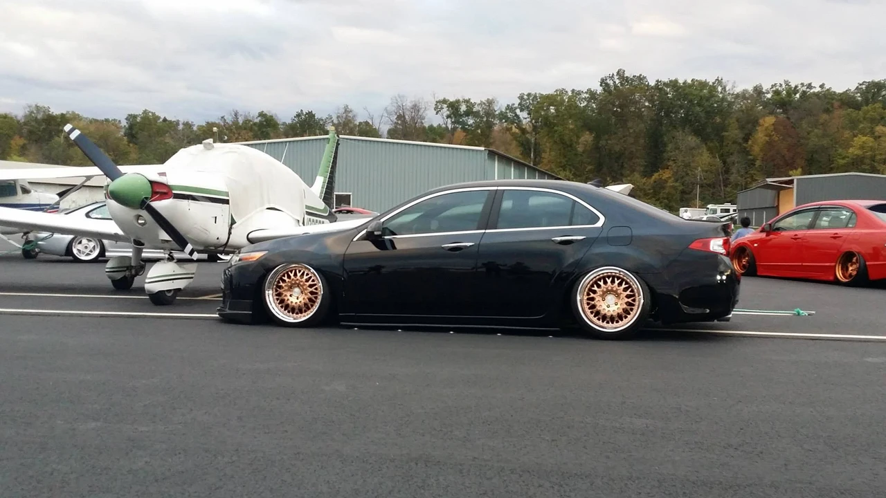 2010 Acura TSX 2nd Gen - Image 3 of 5