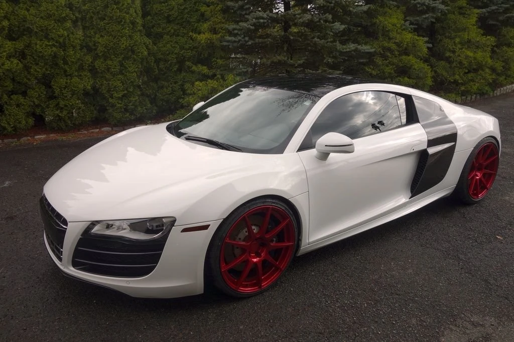 2010 Audi 42 R8 - Image 3 of 10
