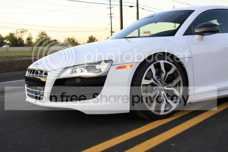 2010 Audi 42 R8 - Image 8 of 29