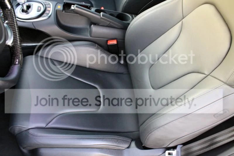 2010 Audi 42 R8 - Image 25 of 29