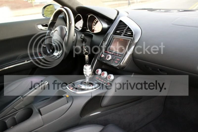 2010 Audi 42 R8 - Image 16 of 29