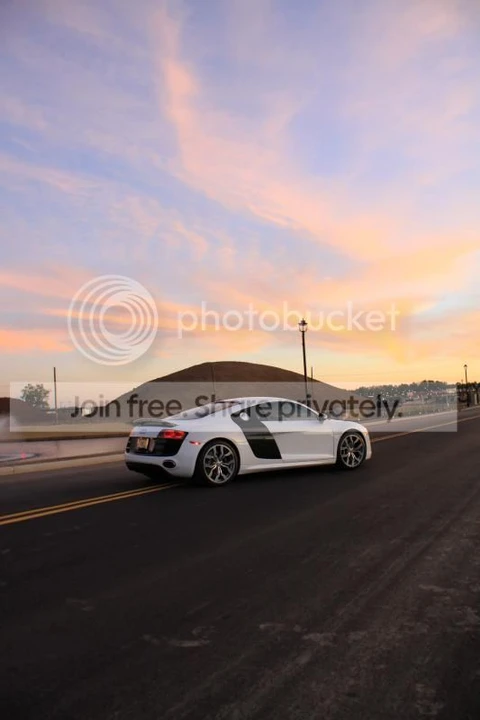 2010 Audi 42 R8 - Image 2 of 29