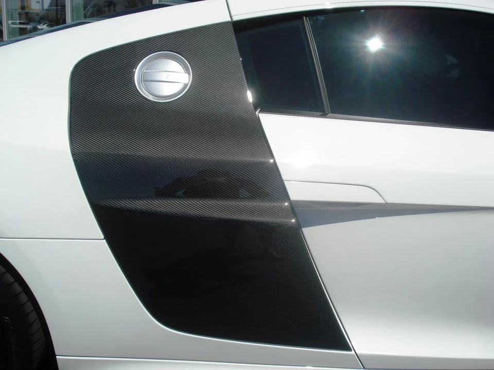 2010 Audi 42 R8 - Image 15 of 20
