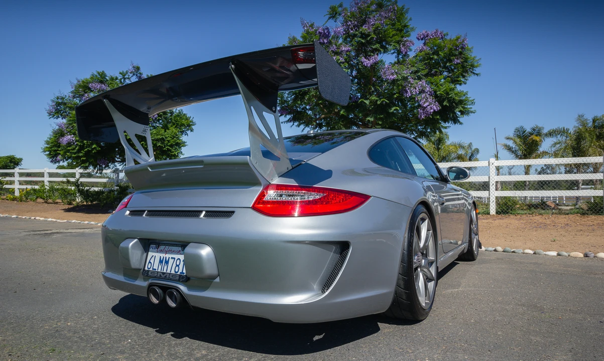 2010 Porsche 997 GT3 - Image 4 of 11