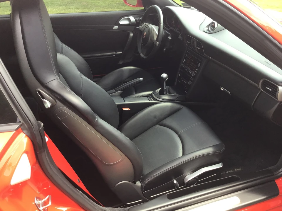2010 Porsche 997 Carrera - Image 13 of 20