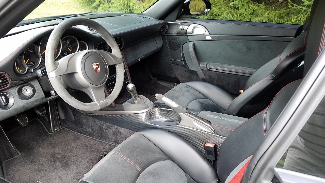 2010 Porsche 997 GT3 - Image 11 of 12